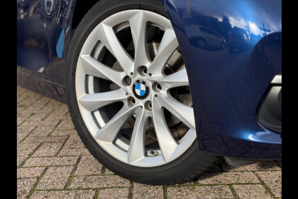 BMW 3-serie 320i Luxury Edition Individual 2018 NAVI LEDER!