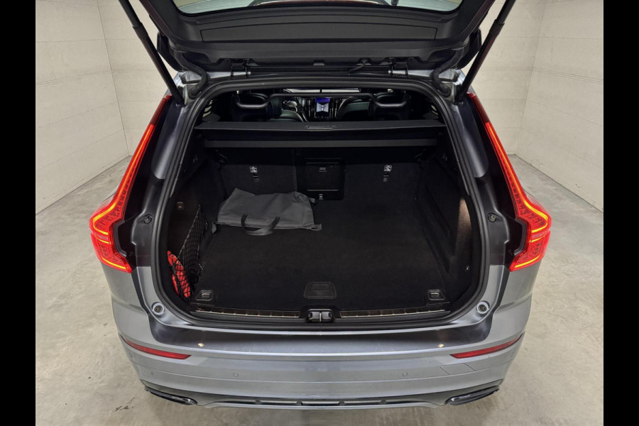 Volvo XC60 2.0 T8 AWD Polestar Engineered Pano H/K 360° Autopilot