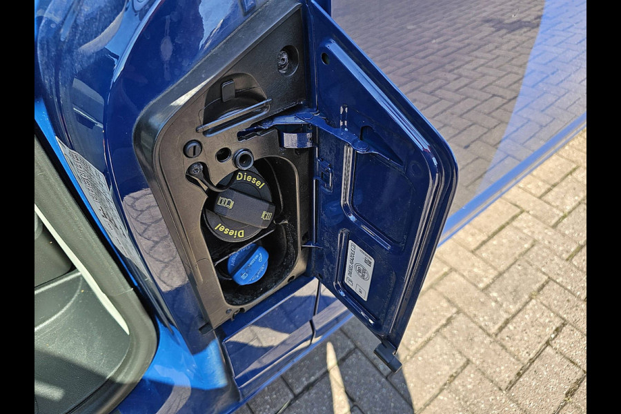 Volkswagen Transporter 2.0 TDI L2H1 DC NAP Airco Navi Euro6!