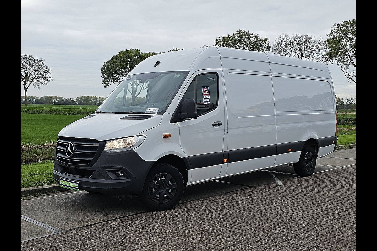 Mercedes-Benz Sprinter 317 1.9 CDI L3H2 Navi Airco Mbux 360- Gr.-Camera Cruise Euro6 170 PK Mercedes-Benz Sprinter 317 1.9 CDI L3H2 Navi Airco Mbux 360- Gr.-Camera Cruise Euro6 170 PK