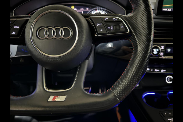 Audi A4 Avant 1.4 TFSI S-Line Black Edition CarPlay Leer Sfeer Trekh. NAP Audi A4 Avant 1.4 TFSI S-Line Black Edition CarPlay Leer Sfeer Trekh. NAP