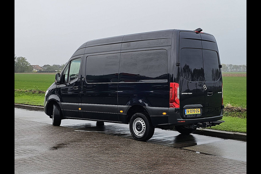 Mercedes-Benz Sprinter 314 L2H2 3.5T-Trekhaak Airco Mbux Camera Euro6 1e Eigenaar! Mercedes-Benz Sprinter 314 L2H2 3.5T-Trekhaak Airco Mbux Camera Euro6 1e Eigenaar!