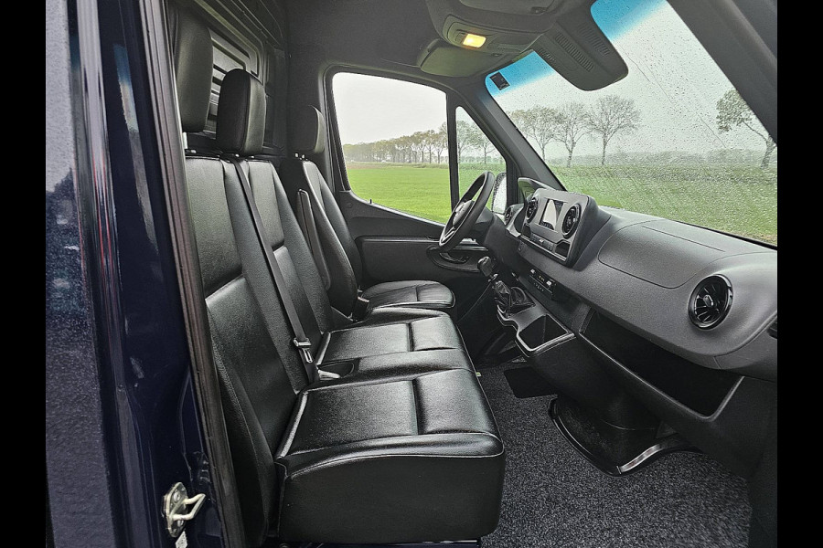 Mercedes-Benz Sprinter 314 L2H2 3.5T-Trekhaak Airco Mbux Camera Euro6 1e Eigenaar! Mercedes-Benz Sprinter 314 L2H2 3.5T-Trekhaak Airco Mbux Camera Euro6 1e Eigenaar!