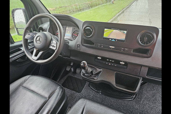 Mercedes-Benz Sprinter 314 L2H2 3.5T-Trekhaak Airco Mbux Camera Euro6 1e Eigenaar! Mercedes-Benz Sprinter 314 L2H2 3.5T-Trekhaak Airco Mbux Camera Euro6 1e Eigenaar!