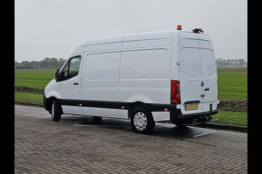 Mercedes-Benz Sprinter 317 L2H2 Aut 3500KG Trekhaak Werkplaats Inrichting Camera carplay cruisecontrol standkachel