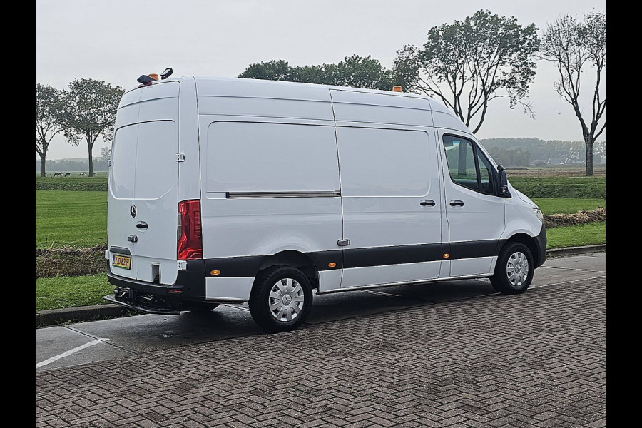 Mercedes-Benz Sprinter 317 L2H2 Aut 3500KG Trekhaak Werkplaats Inrichting Camera carplay cruisecontrol standkachel
