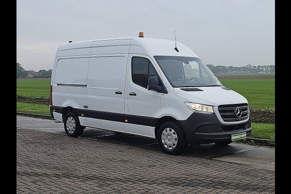 Mercedes-Benz Sprinter 317 L2H2 Aut 3500KG Trekhaak Werkplaats Inrichting Camera carplay cruisecontrol standkachel