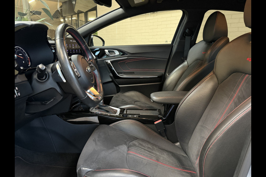 Kia ProCeed 1.6 T-GDI GT 205pk | Groot Navi | 18" | JBL | ACC | Blindspot | Camera | Perfect onderhouden.
