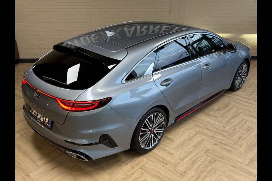 Kia ProCeed 1.6 T-GDI GT 205pk | Groot Navi | 18" | JBL | ACC | Blindspot | Camera | Perfect onderhouden.