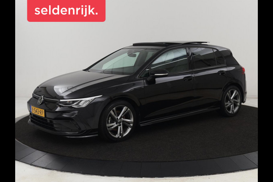 Volkswagen Golf 1.5 TSI R-Line | Panoramadak | Carplay | Sportstoelen | Navigatie | Adaptive cruise | Parkeerhulp | File Assistent | Full LED