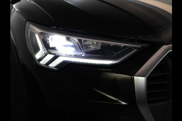 Audi Q3 45 TFSI e Business Edition 245 pk S-tronic | Navigatie | Parkeersensoren | Achteruitrijcamera | Adaptieve cruise control | Stoelverwarming | S-Line interieur |
