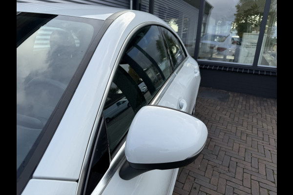 Mercedes-Benz CLA-Klasse 200 Business Solution Luxury