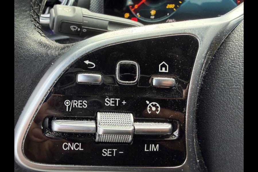 Mercedes-Benz CLA-Klasse 200 Business Solution Luxury