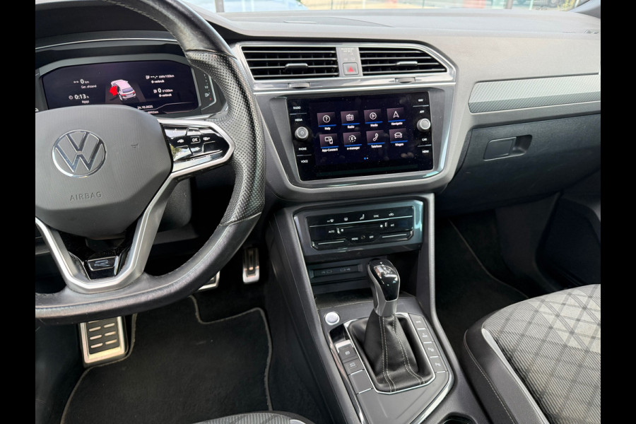 Volkswagen Tiguan 1.4 TSI eHybrid R-Line Business+ - Automaat - Climate - Navi - Camera - Parkeerhulp