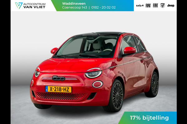 Fiat 500E 3+1 La Prima 42 kWh | SOH 97,2% | 17% Bijtelling | Clima | Cruise | Leder | 17" | Priv Glass | Winter Pack | JBL Sound | BSM | Apple Carplay