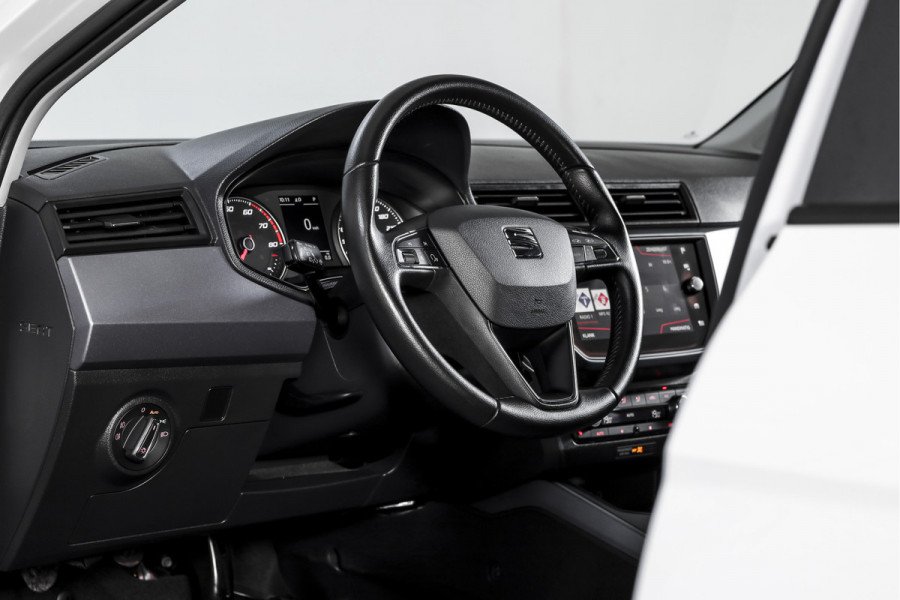 Seat Arona 1.0 TSI 116 PK Xcellence - Automaat | Cruise | Stoelverw. | PDC | NAV+App. Connect | ECC | DAB | LM 17" | Trekhaak | Seat Arona 1.0 TSI 116 PK Xcellence - Automaat | Cruise | Stoelverw. | PDC | NAV+App. Connect | ECC | DAB | LM 17" | Trekhaak |