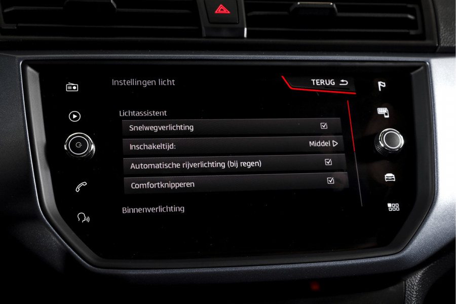 Seat Arona 1.0 TSI 116 PK Xcellence - Automaat | Cruise | Stoelverw. | PDC | NAV+App. Connect | ECC | DAB | LM 17" | Trekhaak | Seat Arona 1.0 TSI 116 PK Xcellence - Automaat | Cruise | Stoelverw. | PDC | NAV+App. Connect | ECC | DAB | LM 17" | Trekhaak |