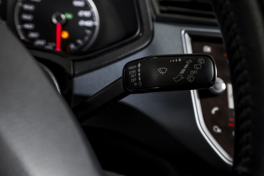 Seat Arona 1.0 TSI 116 PK Xcellence - Automaat | Cruise | Stoelverw. | PDC | NAV+App. Connect | ECC | DAB | LM 17" | Trekhaak | Seat Arona 1.0 TSI 116 PK Xcellence - Automaat | Cruise | Stoelverw. | PDC | NAV+App. Connect | ECC | DAB | LM 17" | Trekhaak |