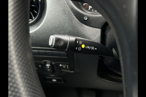 Mercedes-Benz Vito 110 CDI 102 PK RWD / L2H1 / 1e EIG. / 47.247 KM !! / TREKHAAK / ECC AIRCO / CRUISE / BLUETOOTH / PDC Mercedes-Benz Vito 110 CDI 102 PK RWD / L2H1 / 1e EIG. / 47.247 KM !! / TREKHAAK / ECC AIRCO / CRUISE / BLUETOOTH / PDC