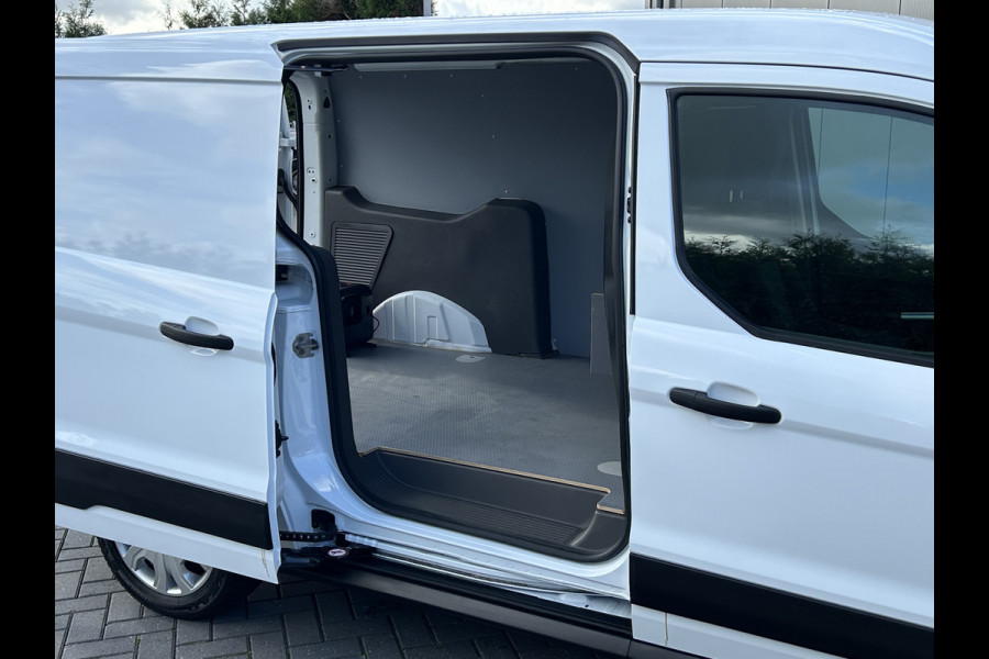 Ford Transit Connect 1.5 EcoBlue AUTOMAAT / L2H1 / 1e EIG. / AIRCO / ADAPTIVE CRUISE / NAVI / STOELVERWARMING / CAMERA / BLUETOOTH Ford Transit Connect 1.5 EcoBlue AUTOMAAT / L2H1 / 1e EIG. / AIRCO / ADAPTIVE CRUISE / NAVI / STOELVERWARMING / CAMERA / BLUETOOTH