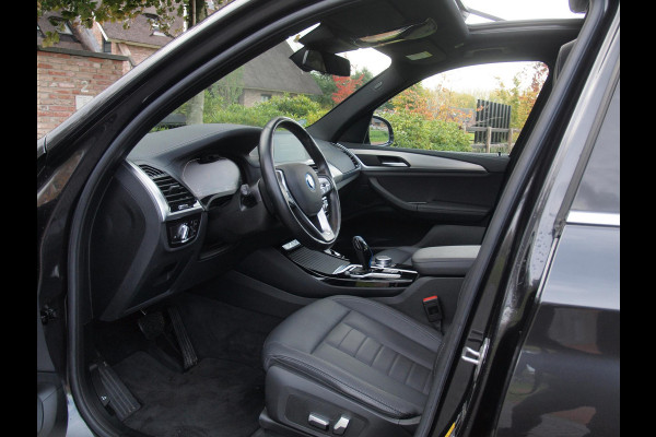 BMW iX3 Executive 80 kWh | Panoramadak | Camera | Trekhaak | Sfeerverlichting | Apple Carplay | BMW iX3 Executive 80 kWh | Panoramadak | Camera | Trekhaak | Sfeerverlichting | Apple Carplay |