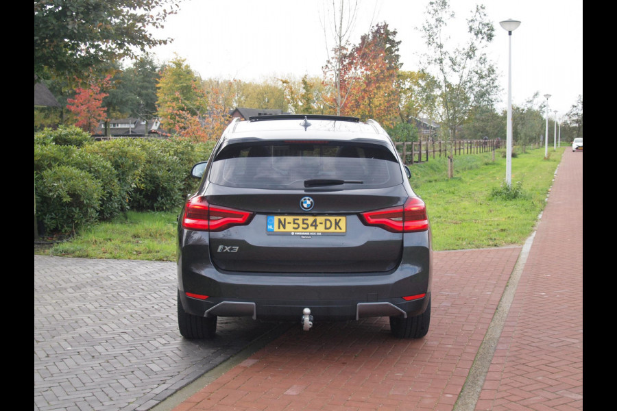 BMW iX3 Executive 80 kWh | Panoramadak | Camera | Trekhaak | Sfeerverlichting | Apple Carplay | BMW iX3 Executive 80 kWh | Panoramadak | Camera | Trekhaak | Sfeerverlichting | Apple Carplay |