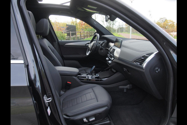 BMW iX3 Executive 80 kWh | Panoramadak | Camera | Trekhaak | Sfeerverlichting | Apple Carplay | BMW iX3 Executive 80 kWh | Panoramadak | Camera | Trekhaak | Sfeerverlichting | Apple Carplay |