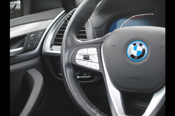 BMW iX3 Executive 80 kWh | Panoramadak | Camera | Trekhaak | Sfeerverlichting | Apple Carplay | BMW iX3 Executive 80 kWh | Panoramadak | Camera | Trekhaak | Sfeerverlichting | Apple Carplay |
