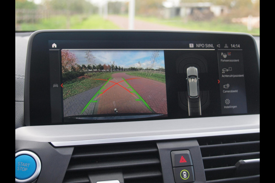 BMW iX3 Executive 80 kWh | Panoramadak | Camera | Trekhaak | Sfeerverlichting | Apple Carplay | BMW iX3 Executive 80 kWh | Panoramadak | Camera | Trekhaak | Sfeerverlichting | Apple Carplay |