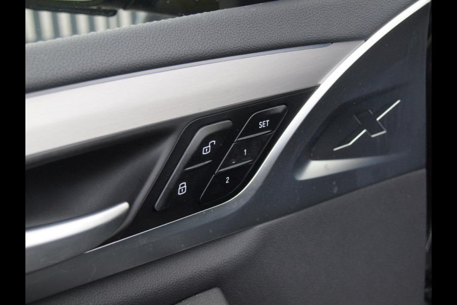 BMW iX3 Executive 80 kWh | Panoramadak | Camera | Trekhaak | Sfeerverlichting | Apple Carplay | BMW iX3 Executive 80 kWh | Panoramadak | Camera | Trekhaak | Sfeerverlichting | Apple Carplay |