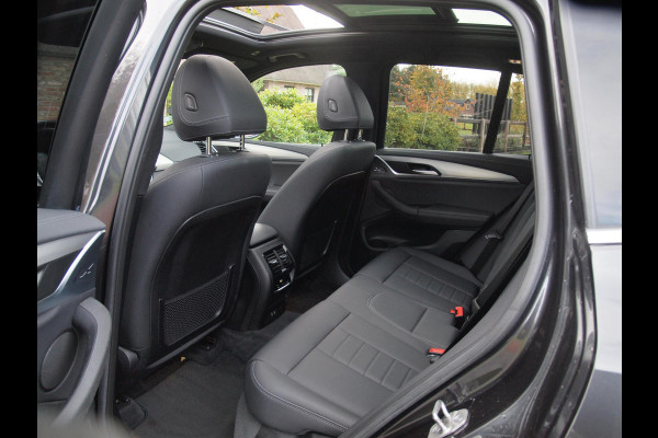 BMW iX3 Executive 80 kWh | Panoramadak | Camera | Trekhaak | Sfeerverlichting | Apple Carplay | BMW iX3 Executive 80 kWh | Panoramadak | Camera | Trekhaak | Sfeerverlichting | Apple Carplay |
