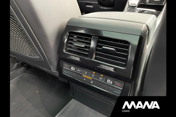 Volkswagen Touareg 3.0TDI V6 286PK 3x R-Line Leder interieur Panoramadak Trekhaak Volkswagen Touareg 3.0TDI V6 286PK 3x R-Line Leder interieur Panoramadak Trekhaak