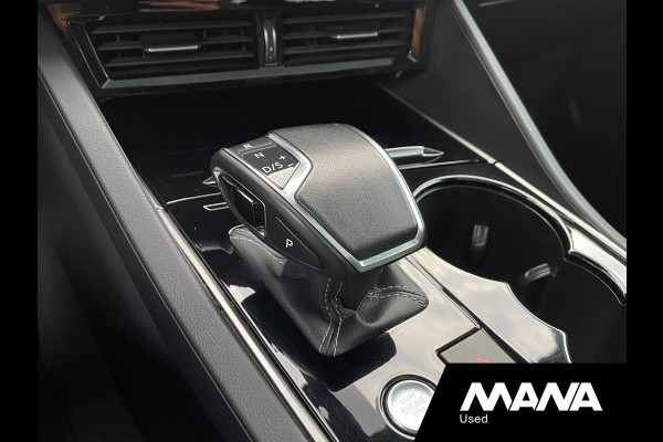 Volkswagen Touareg 3.0TDI V6 286PK 3x R-Line Leder interieur Panoramadak Trekhaak Volkswagen Touareg 3.0TDI V6 286PK 3x R-Line Leder interieur Panoramadak Trekhaak