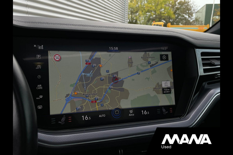 Volkswagen Touareg 3.0TDI V6 286PK 3x R-Line Leder interieur Panoramadak Trekhaak Volkswagen Touareg 3.0TDI V6 286PK 3x R-Line Leder interieur Panoramadak Trekhaak