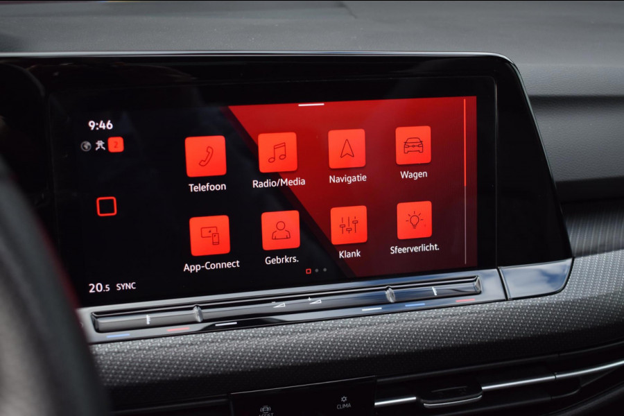 Volkswagen GOLF Variant 1.5 eTSI R-Line | MAXTON | IQ-LIGHT | PANORAMADAK | APPLE CARPLAY | ANDROID AUTO | CAMERA