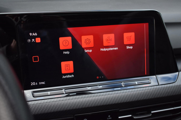Volkswagen GOLF Variant 1.5 eTSI R-Line | MAXTON | IQ-LIGHT | PANORAMADAK | APPLE CARPLAY | ANDROID AUTO | CAMERA