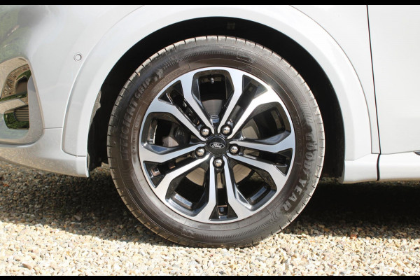 Ford Puma 1.0 EcoBoost Hybrid ST-Line WinterPack 155PK Ford Puma 1.0 EcoBoost Hybrid ST-Line WinterPack 155PK