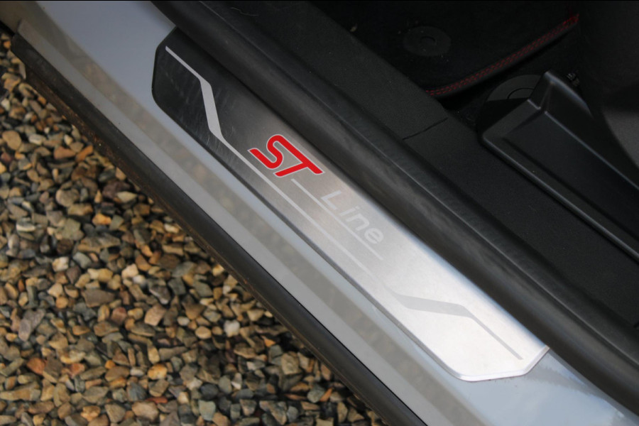 Ford Puma 1.0 EcoBoost Hybrid ST-Line WinterPack 155PK Ford Puma 1.0 EcoBoost Hybrid ST-Line WinterPack 155PK