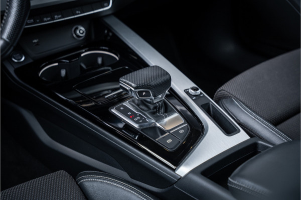 Audi A4 Avant 35 TFSI Launch edition Sport - S Line | Cruise Control | Sportstuur | Sfeerverlichting Audi A4 Avant 35 TFSI Launch edition Sport - S Line | Cruise Control | Sportstuur | Sfeerverlichting