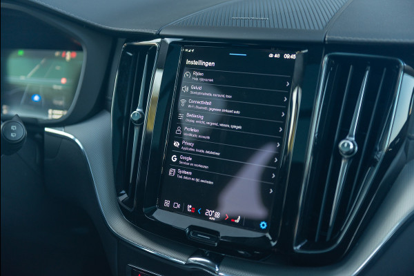 Volvo XC60 T8 Aut. Long Range Ultimate Bright ACC Parkeercamera Leder 455pk Volvo XC60 T8 Aut. Long Range Ultimate Bright ACC Parkeercamera Leder 455pk