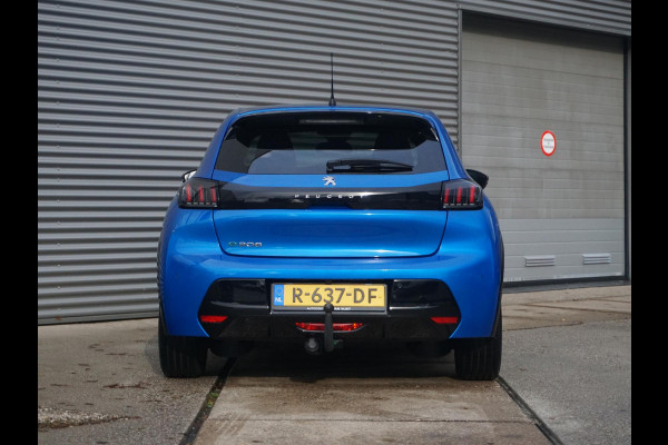 Peugeot e-208 EV Allure Pack 50 kWh Afn. Trekhaak | Soh 96%