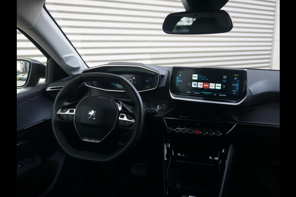 Peugeot e-208 EV Allure Pack 50 kWh Afn. Trekhaak | Soh 96%