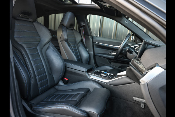 BMW i4 M50 GRAN COUPE HIGH EXECUTIVE 84 kWh 544 PK| M-SPORT PRO | COMFORT ACCESS | CARBON-PAKKET | MEMORY SEATS | LEDER | STUURWIELVERW BMW i4 M50 GRAN COUPE HIGH EXECUTIVE 84 kWh 544 PK| M-SPORT PRO | COMFORT ACCESS | CARBON-PAKKET | MEMORY SEATS | LEDER | STUURWIELVERW