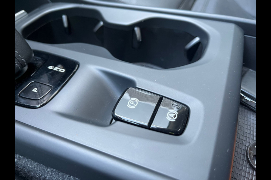 Volvo XC40 1.5 T5 Recharge Inscription | Pano | Leder | Blindspot | Elektr Achterklep | Full LED | (occasion)