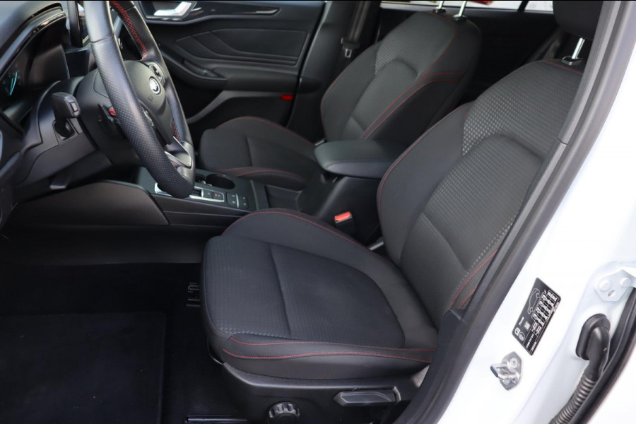 Ford FOCUS Wagon 1.5 EcoBoost ST Line Business org.nl Ford FOCUS Wagon 1.5 EcoBoost ST Line Business org.nl