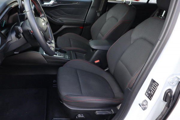 Ford FOCUS Wagon 1.5 EcoBoost ST Line Business org.nl Ford FOCUS Wagon 1.5 EcoBoost ST Line Business org.nl