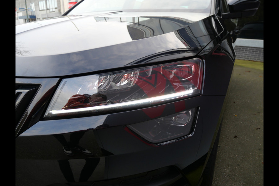 Škoda Karoq 1.5 TSI SPORTLINE | AUTOMAAT | A.C.C | PANO | TREKHAAK | CAMERA | BTW-AUTO!! Škoda Karoq 1.5 TSI SPORTLINE | AUTOMAAT | A.C.C | PANO | TREKHAAK | CAMERA | BTW-AUTO!!