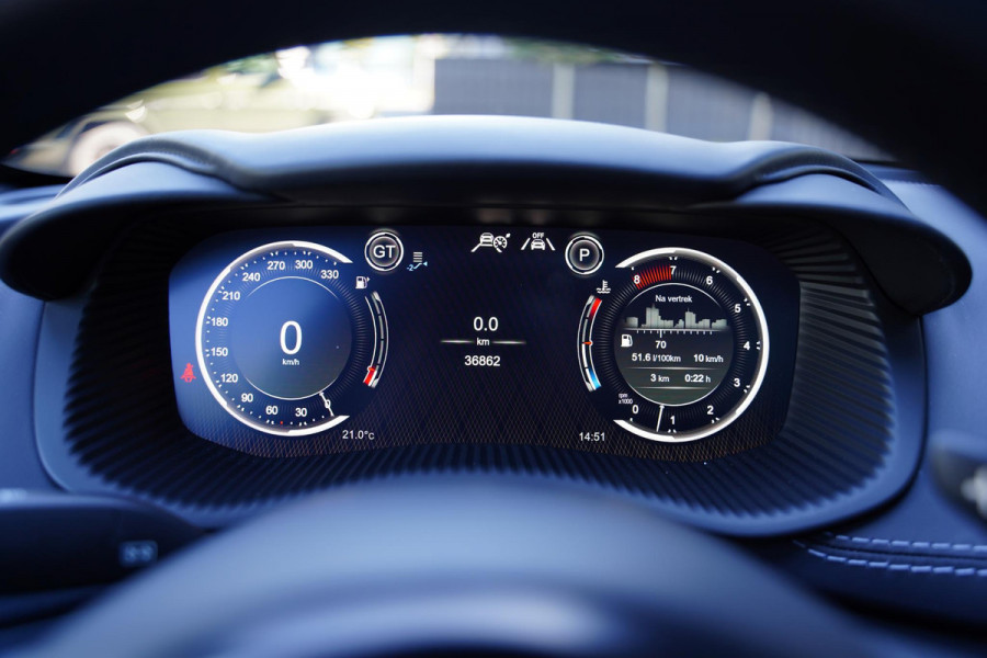 Aston Martin Dbx 4.0 V8 2022 Panoramadak 23 Inch Aston Martin Dbx 4.0 V8 2022 Panoramadak 23 Inch