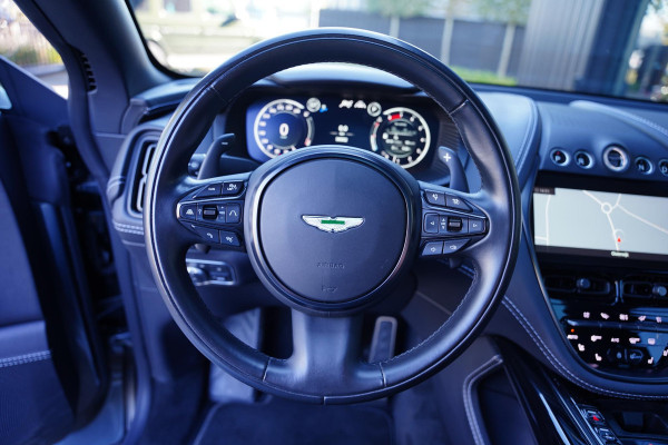 Aston Martin Dbx 4.0 V8 2022 Panoramadak 23 Inch Aston Martin Dbx 4.0 V8 2022 Panoramadak 23 Inch