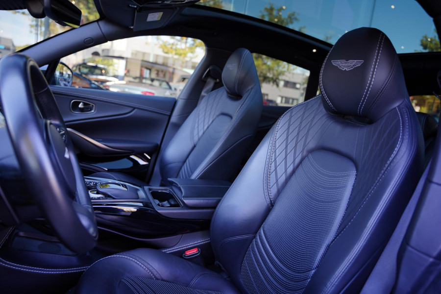 Aston Martin Dbx 4.0 V8 2022 Panoramadak 23 Inch Aston Martin Dbx 4.0 V8 2022 Panoramadak 23 Inch